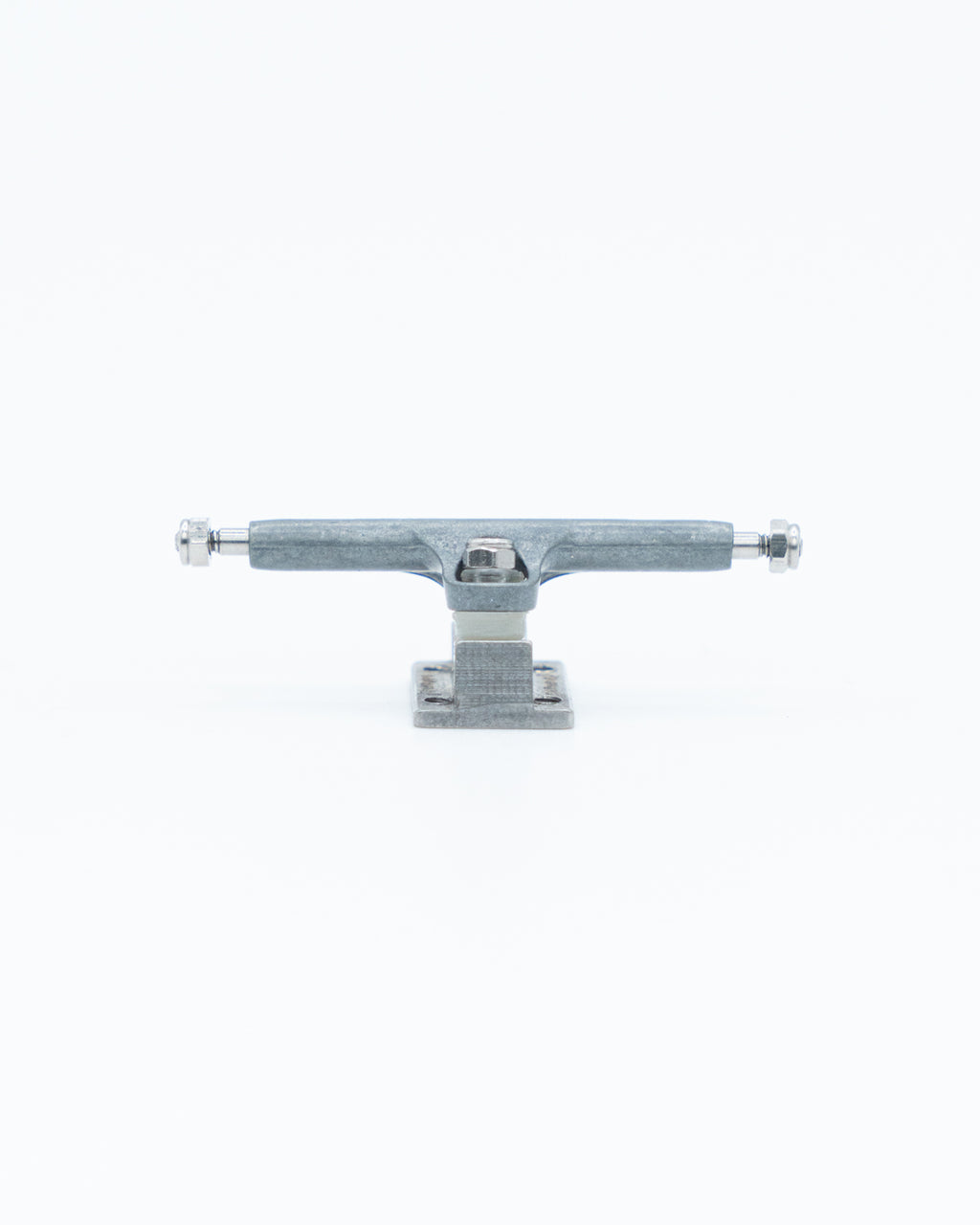 C4 Trucks - Standard Kingpin